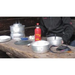 Trangia Liquid Fuel Safety Tank Bottle - Fuel Bottle -Primus Camping trangia fluessigbrennstoff sicherheitstankflasche dcc8d83269ea664324fdfeeb95f6b798 1